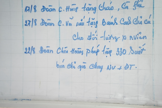 Giving vegetarian vermicelli at Thanh Loc  Paralytic Supporting and Nurturing Center in the Temple's Charity Activities