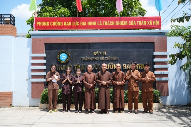 Giving vegetarian vermicelli at Thanh Loc  Paralytic Supporting and Nurturing Center in the Temple's Charity Activities