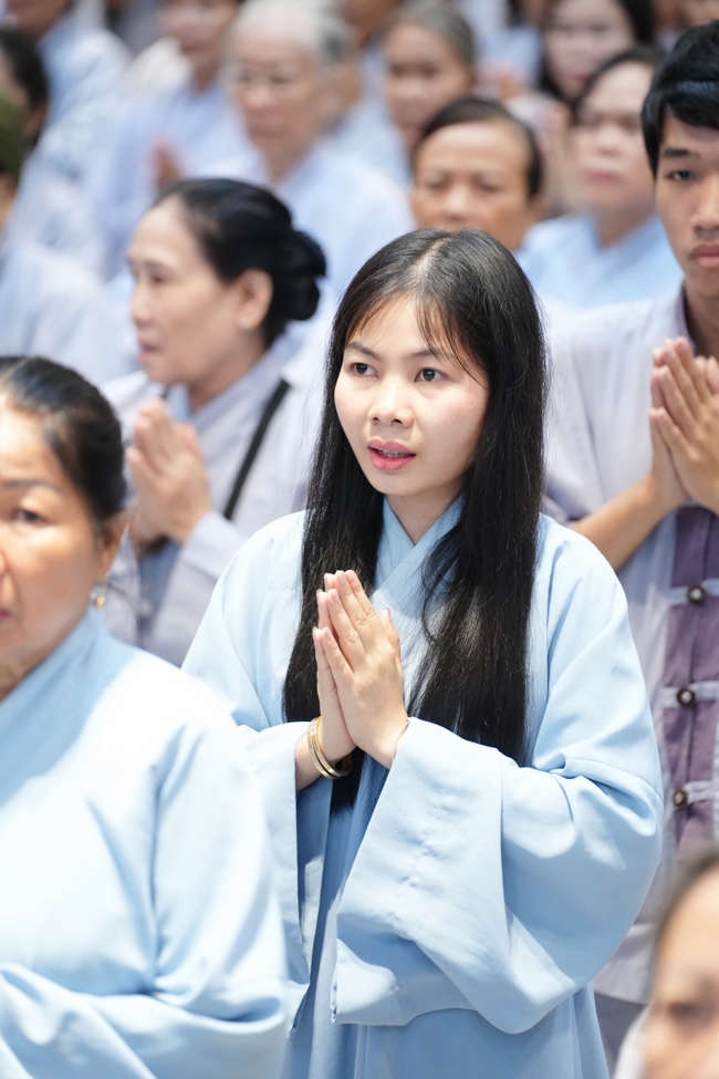 Khoá tu niệm Phật một ngày