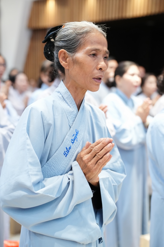 Khoá tu niệm Phật một ngày