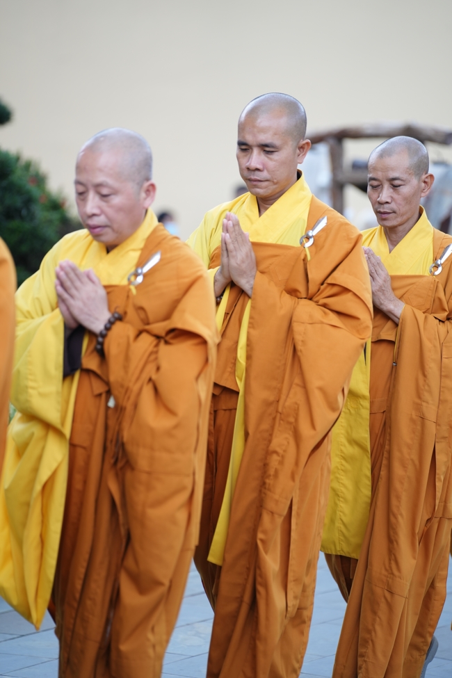 Khoá tu niệm Phật một ngày