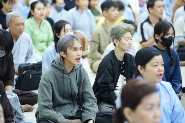 Khoá tu niệm Phật một ngày