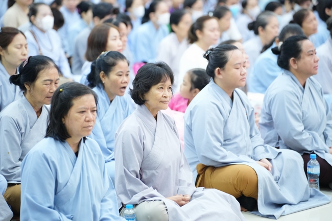 Khoá tu niệm Phật một ngày