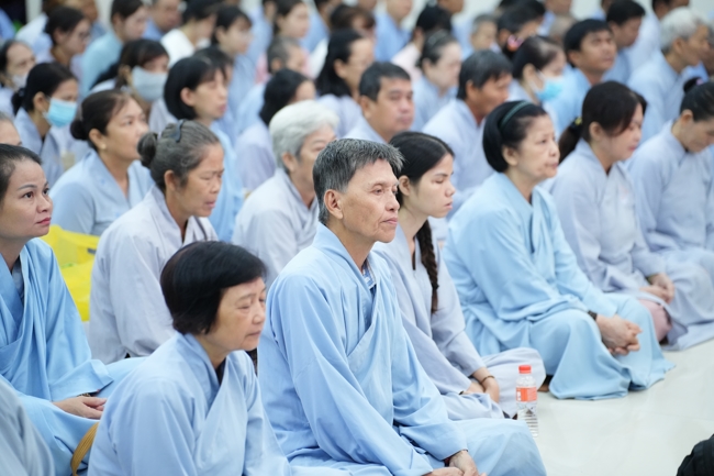 Khoá tu niệm Phật một ngày