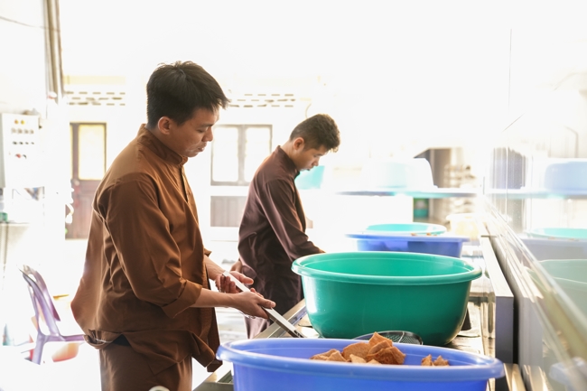 Khoá tu niệm Phật một ngày