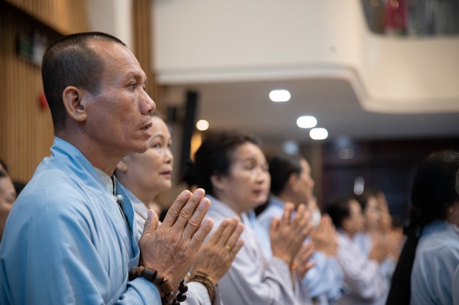 Khoá tu niệm Phật một ngày