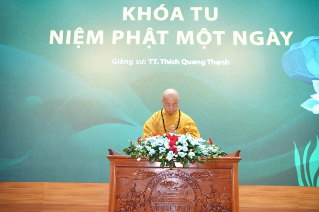 Khoá tu niệm Phật một ngày