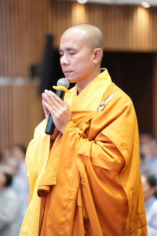 Khoá tu niệm Phật một ngày