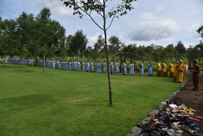 Ban Từ Thiện: Cúng dường các tự viện, đạo tràng thuộc tông phong Tổ đình Hoằng Pháp tại Đồng Nai và Lâm Đồng