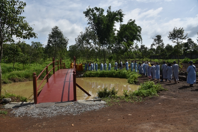 Ban Từ Thiện: Cúng dường các tự viện, đạo tràng thuộc tông phong Tổ đình Hoằng Pháp tại Đồng Nai và Lâm Đồng