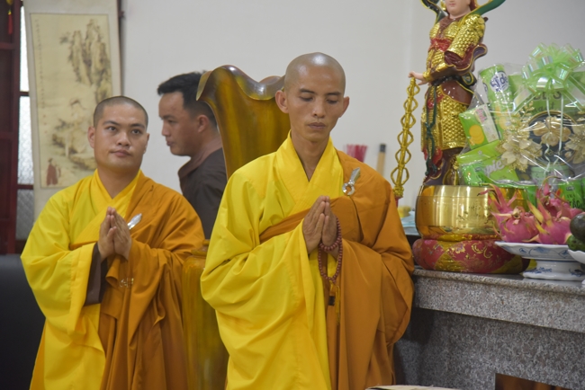 Ban Từ Thiện: Cúng dường các tự viện, đạo tràng thuộc tông phong Tổ đình Hoằng Pháp tại Đồng Nai và Lâm Đồng