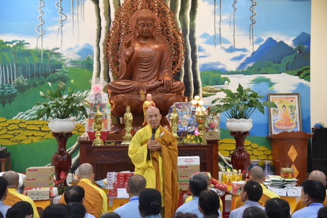 Ban Từ Thiện: Cúng dường các tự viện, đạo tràng thuộc tông phong Tổ đình Hoằng Pháp tại Đồng Nai và Lâm Đồng