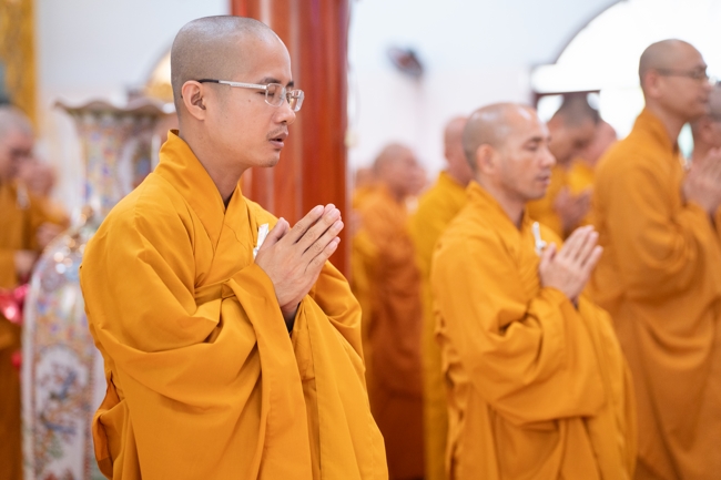 Holding Pravaranà Ceremony of the Director Board (DB) of Hoc Mon Commune's Vietnam Buddhist Sangha (VBS)