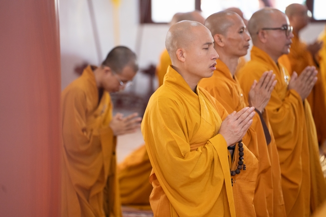 Holding Pravaranà Ceremony of the Director Board (DB) of Hoc Mon Commune's Vietnam Buddhist Sangha (VBS)