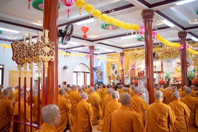 Holding Pravaranà Ceremony of the Director Board (DB) of Hoc Mon Commune's Vietnam Buddhist Sangha (VBS)