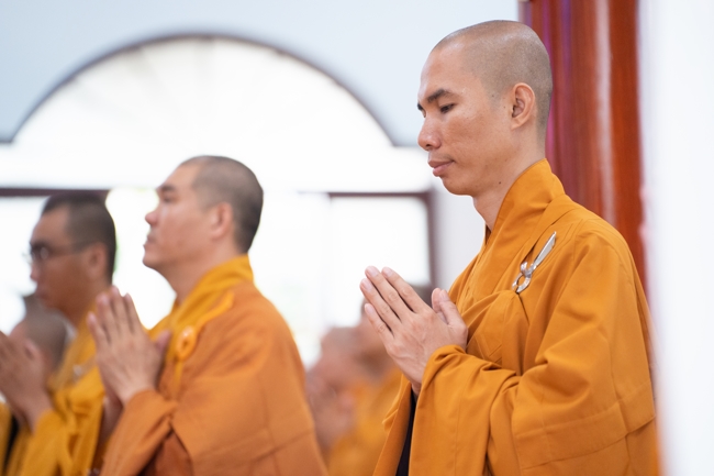 Holding Pravaranà Ceremony of the Director Board (DB) of Hoc Mon Commune's Vietnam Buddhist Sangha (VBS)