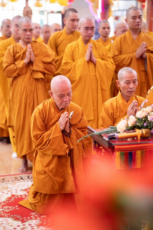 Holding Pravaranà Ceremony of the Director Board (DB) of Hoc Mon Commune's Vietnam Buddhist Sangha (VBS)