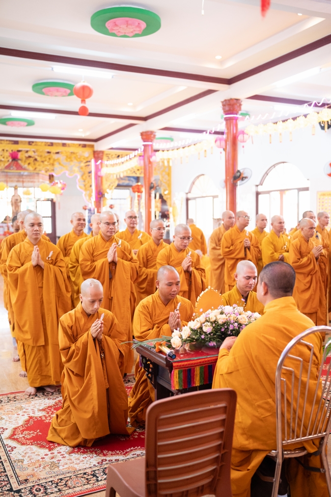 Holding Pravaranà Ceremony of the Director Board (DB) of Hoc Mon Commune's Vietnam Buddhist Sangha (VBS)