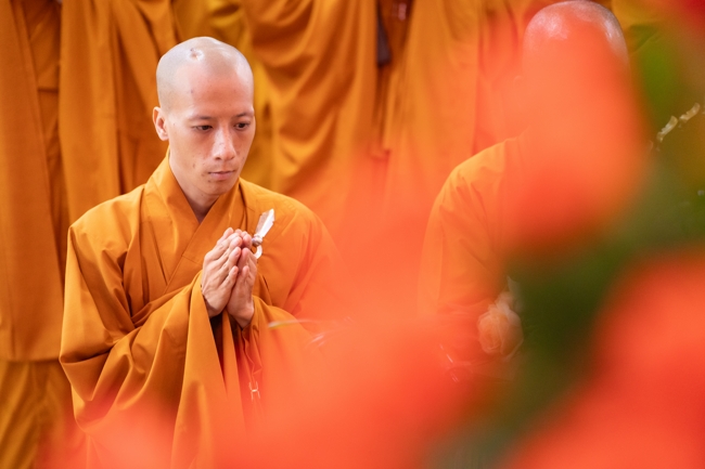 Holding Pravaranà Ceremony of the Director Board (DB) of Hoc Mon Commune's Vietnam Buddhist Sangha (VBS)
