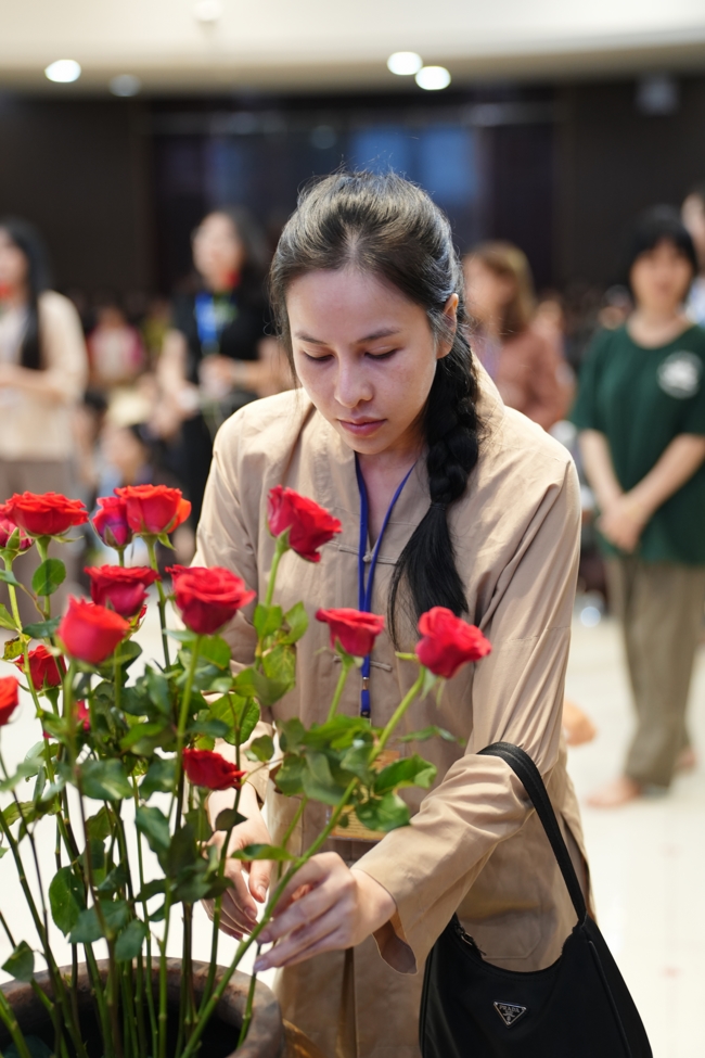 Khoá tu “Sinh viên hướng về Phật pháp”