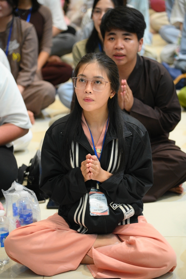 Khoá tu “Sinh viên hướng về Phật pháp”