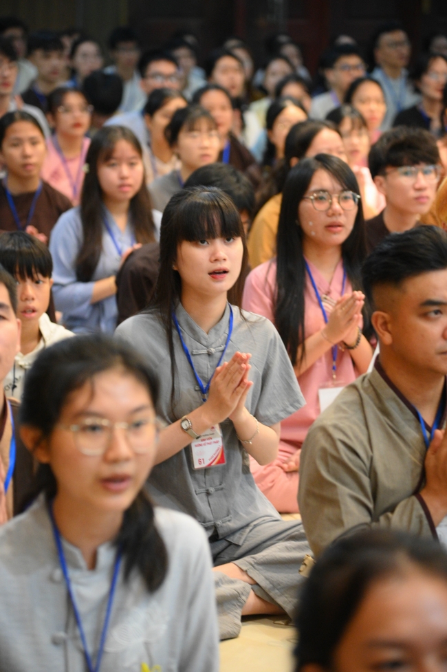 Khoá tu “Sinh viên hướng về Phật pháp”