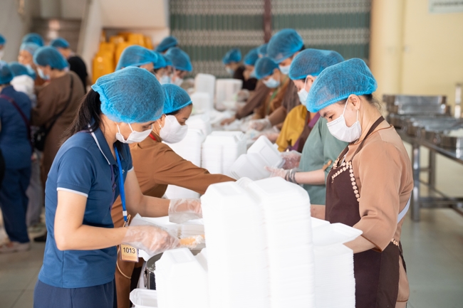 Khoá tu “Sinh viên hướng về Phật pháp”