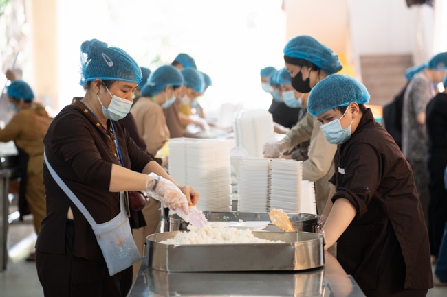 Khoá tu “Sinh viên hướng về Phật pháp”