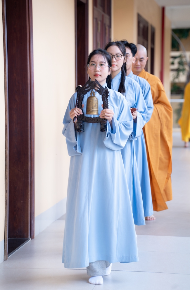 Khoá tu “Sinh viên hướng về Phật pháp”