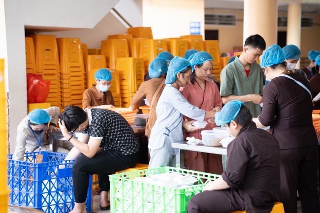 Khoá tu “Sinh viên hướng về Phật pháp”