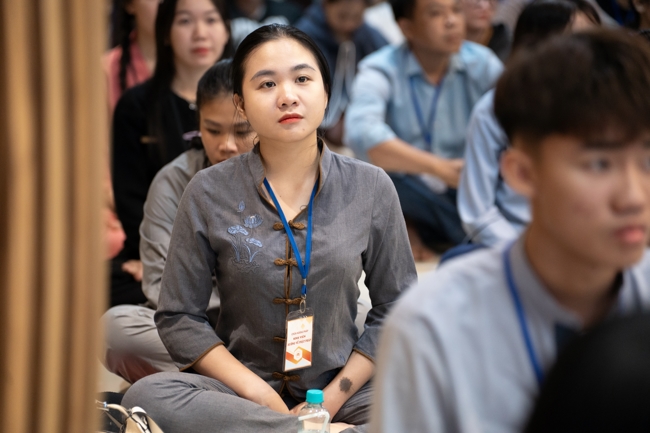 Khoá tu “Sinh viên hướng về Phật pháp”