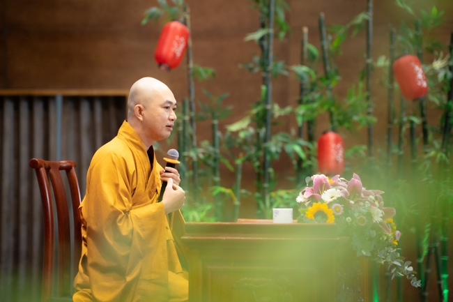 Khoá tu “Sinh viên hướng về Phật pháp”