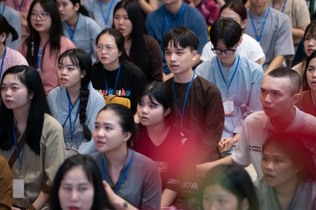 Khoá tu “Sinh viên hướng về Phật pháp”