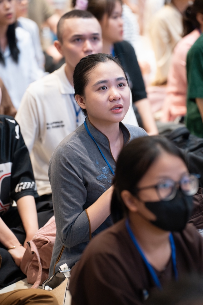 Khoá tu “Sinh viên hướng về Phật pháp”