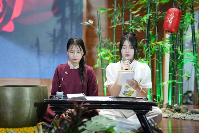 Khoá tu “Sinh viên hướng về Phật pháp”