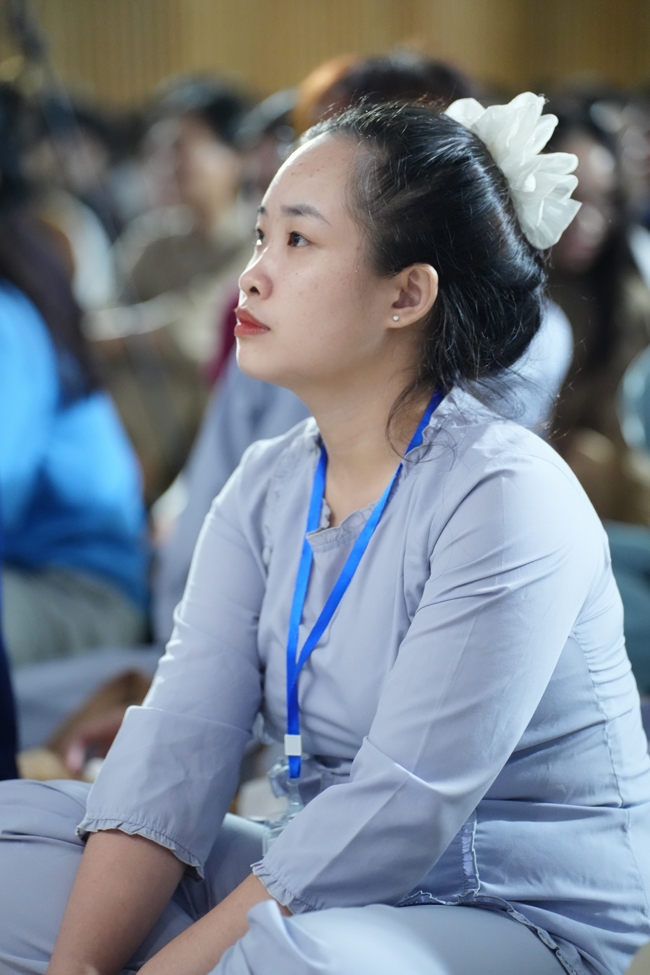 Khoá tu “Sinh viên hướng về Phật pháp”