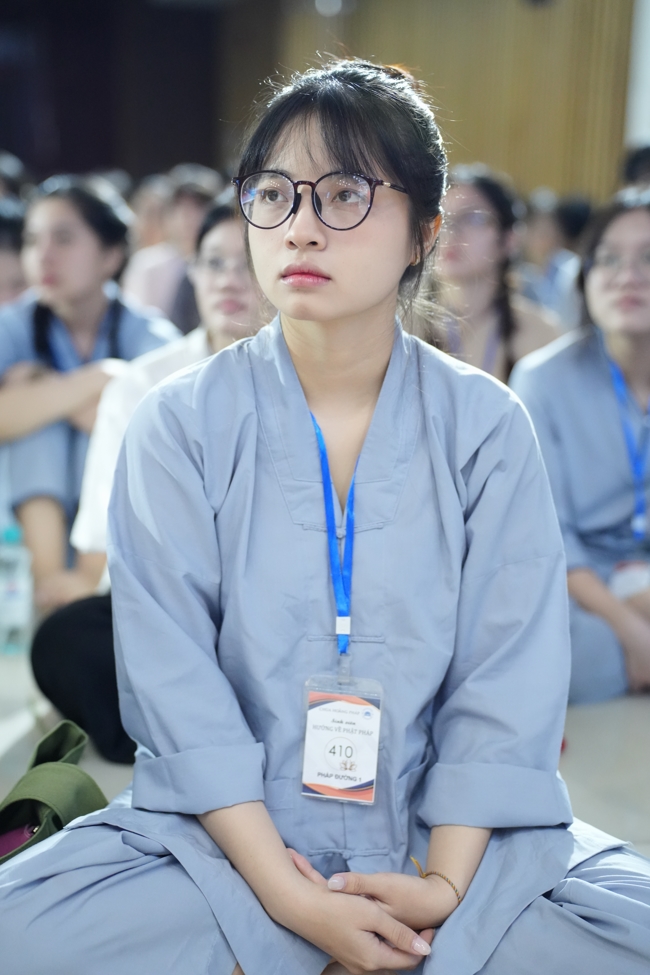 Khoá tu “Sinh viên hướng về Phật pháp”