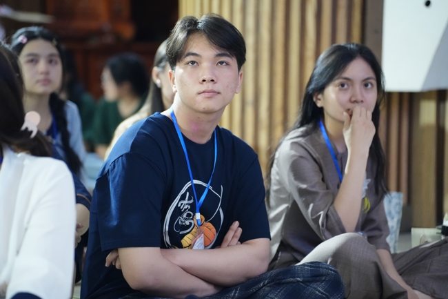 Khoá tu “Sinh viên hướng về Phật pháp”