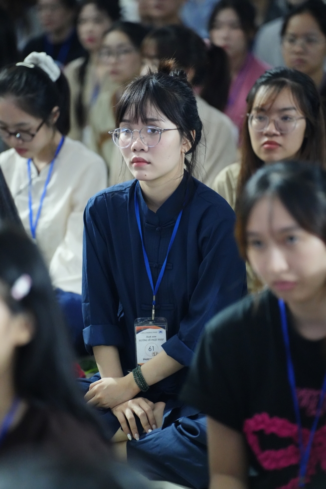 Khoá tu “Sinh viên hướng về Phật pháp”