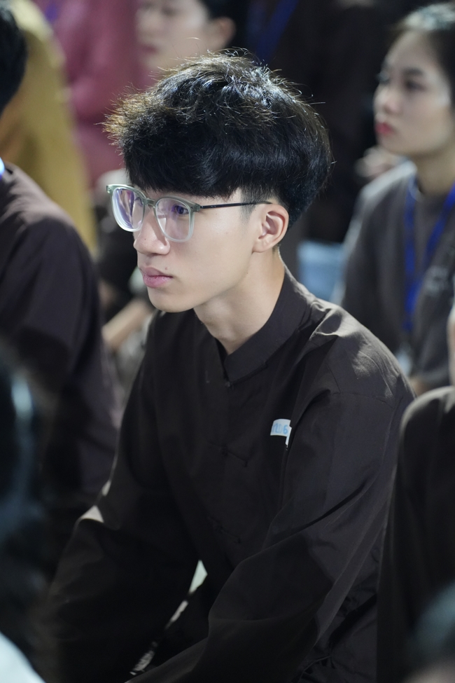 Khoá tu “Sinh viên hướng về Phật pháp”