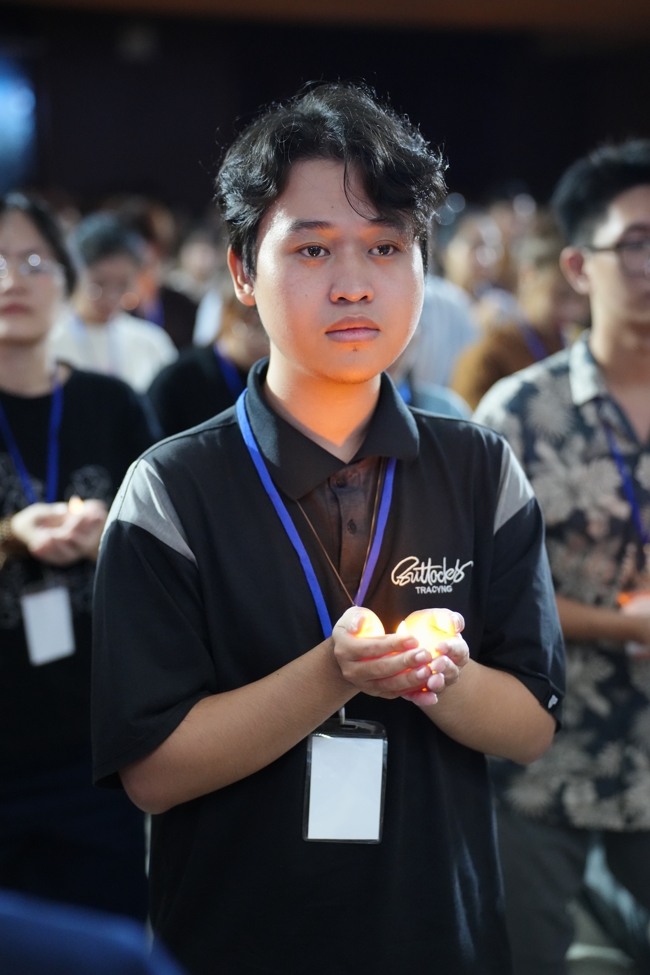 Khoá tu “Sinh viên hướng về Phật pháp”