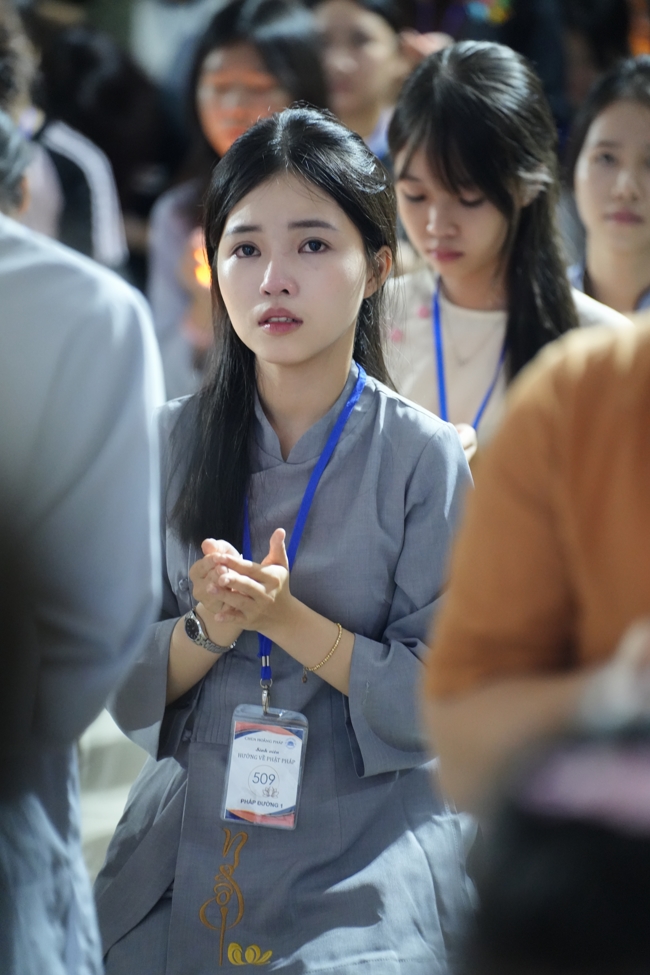 Khoá tu “Sinh viên hướng về Phật pháp”