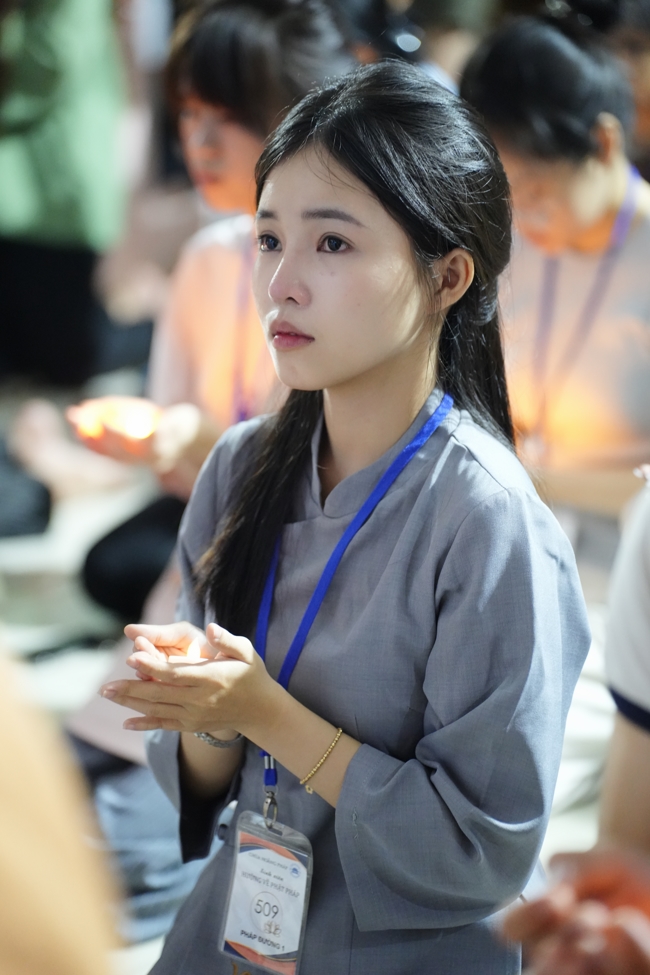 Khoá tu “Sinh viên hướng về Phật pháp”