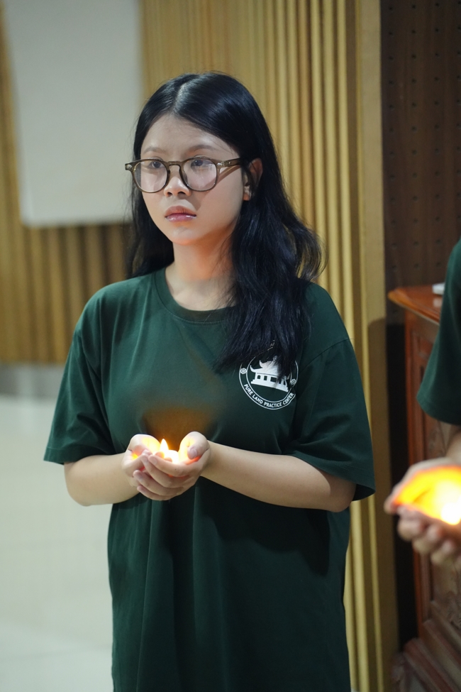 Khoá tu “Sinh viên hướng về Phật pháp”