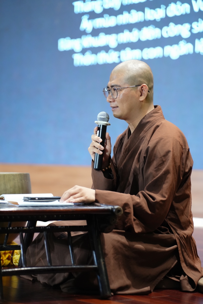 Khoá tu “Sinh viên hướng về Phật pháp”