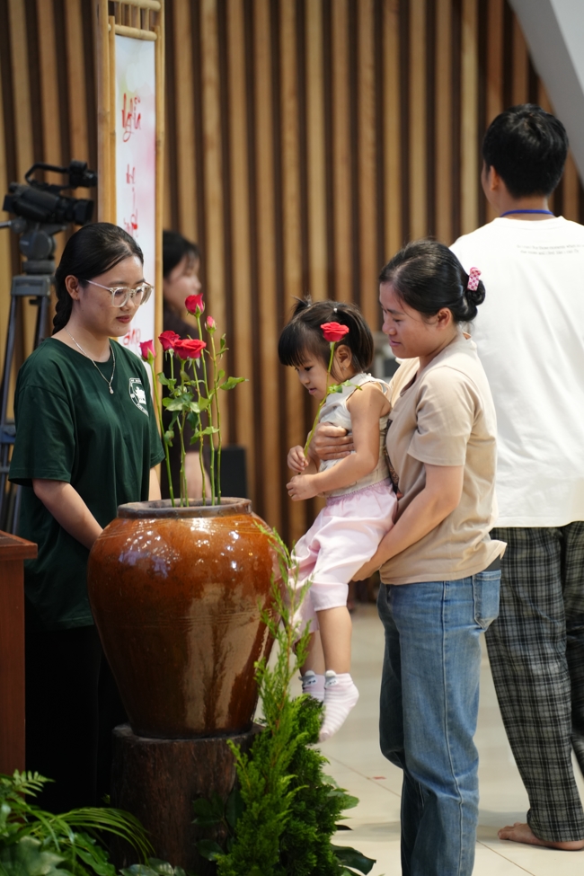 Khoá tu “Sinh viên hướng về Phật pháp”