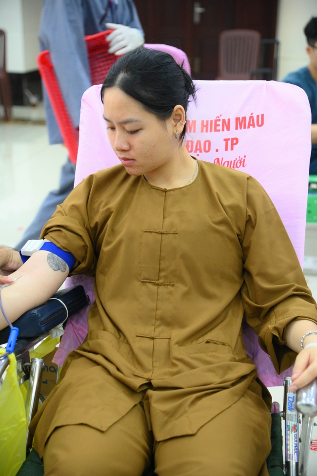 Humanitarian Blood Donation