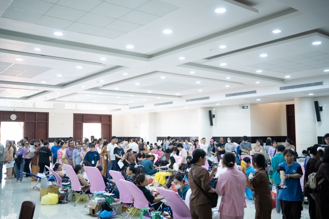 Humanitarian Blood Donation