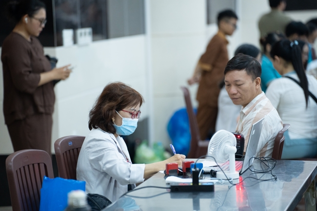 Humanitarian Blood Donation