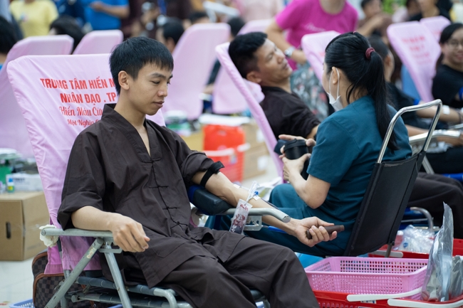 Humanitarian Blood Donation